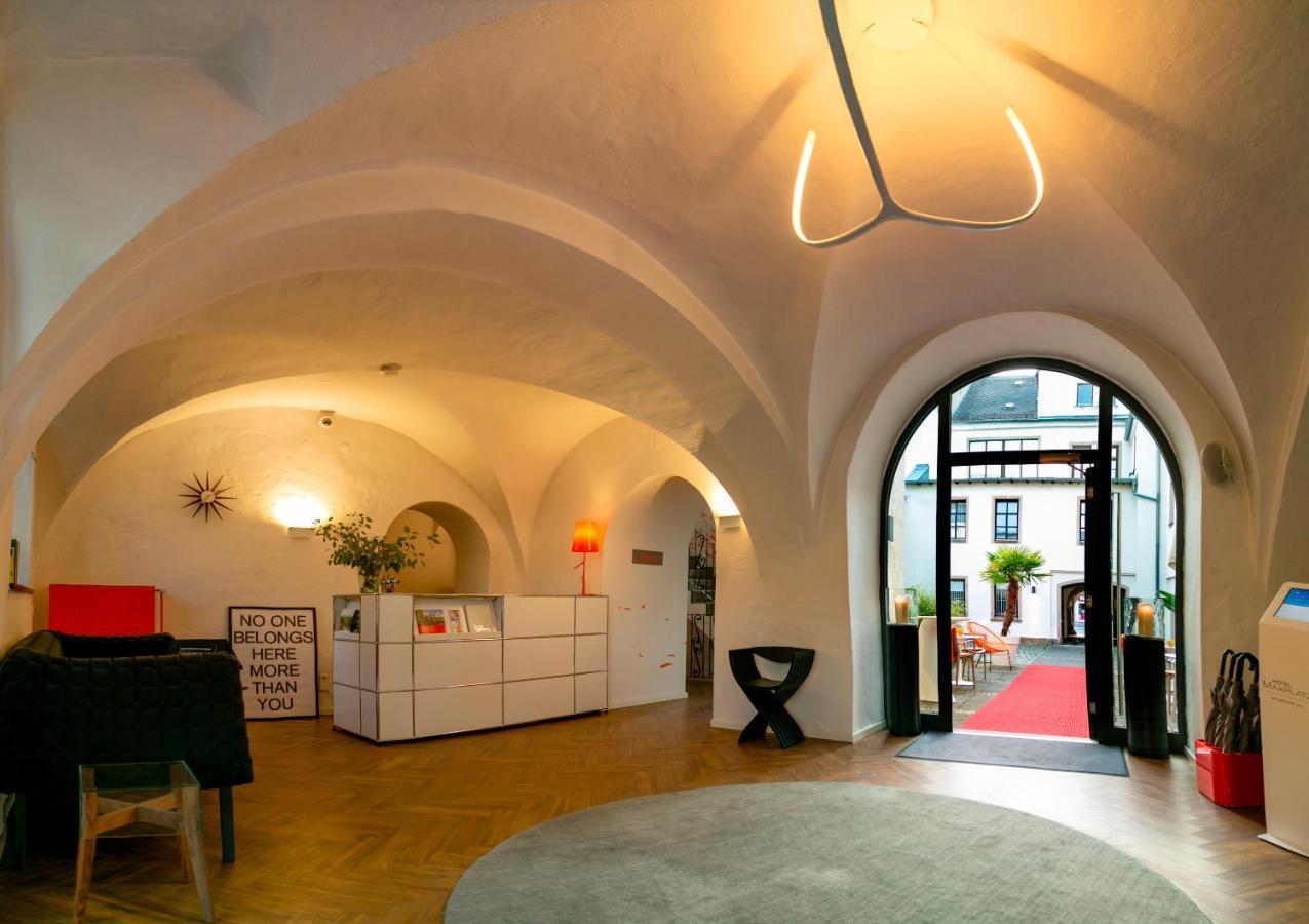 Hotel Maxplatz Hof  Buitenkant foto