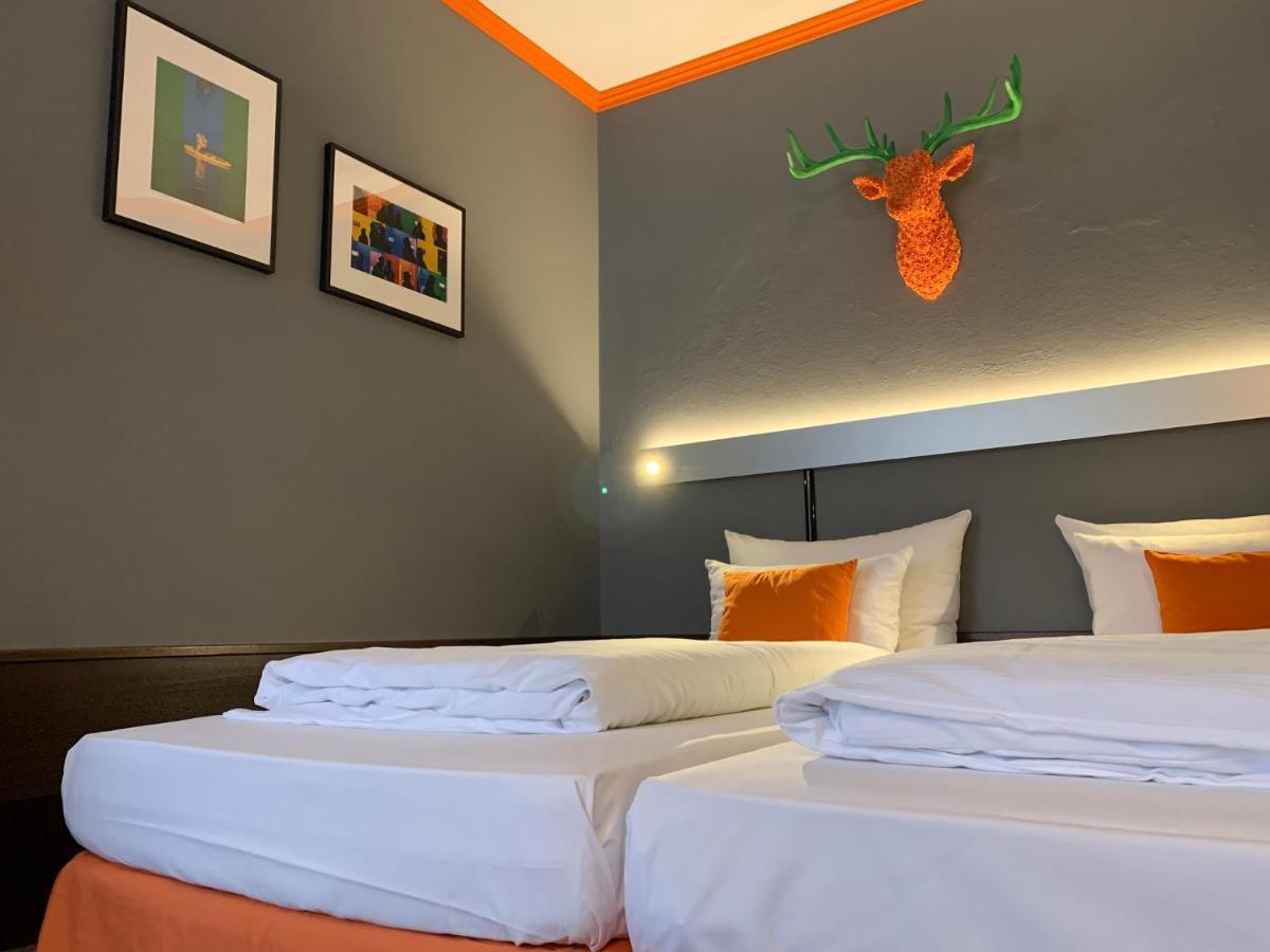 Hotel Maxplatz Hof  Buitenkant foto