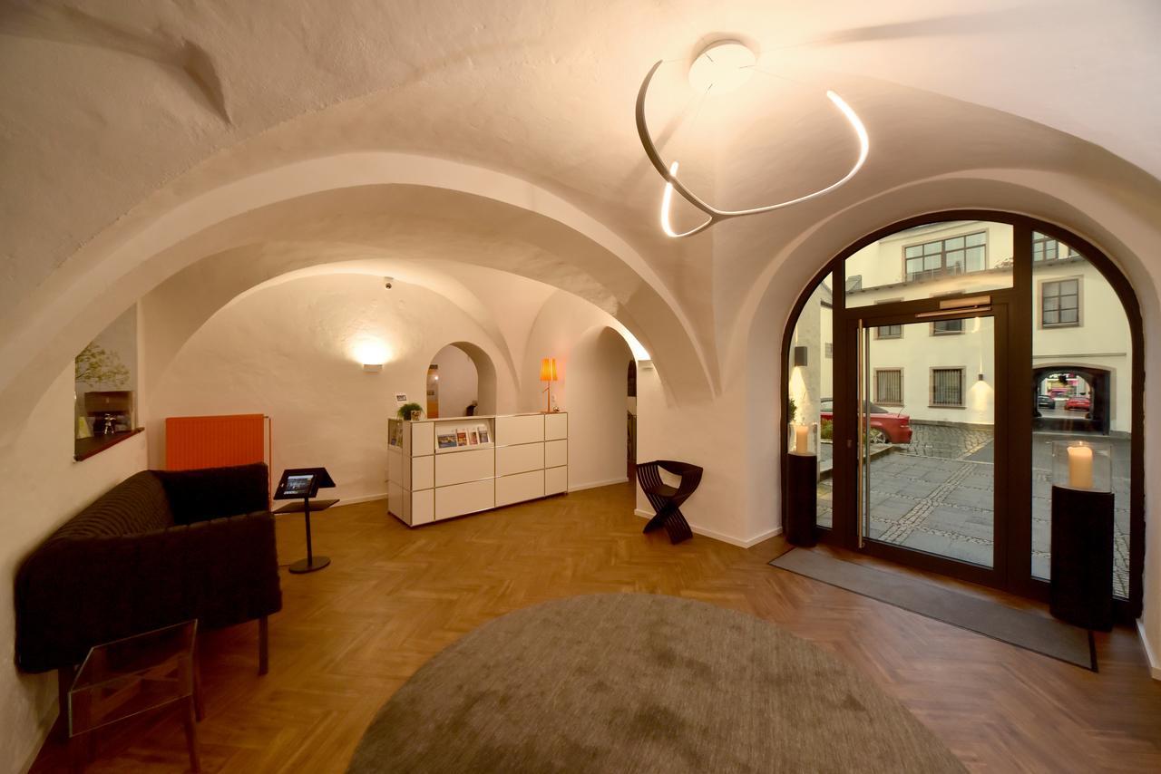 Hotel Maxplatz Hof  Buitenkant foto