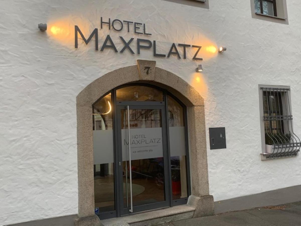 Hotel Maxplatz Hof  Buitenkant foto